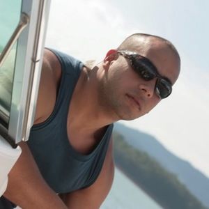 Meet your Posher, Fernando